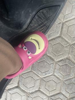 Product Review of Sandal Lotso Beruang Stroberi Sandal Kartun Lucu Shoes Sendal Wanita Karet Cewek Cowok from S**l 2