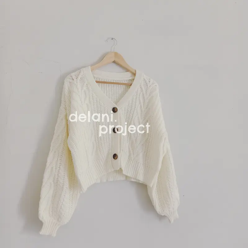 Delani.Project - Jiminie Cardi Semi Crop 2