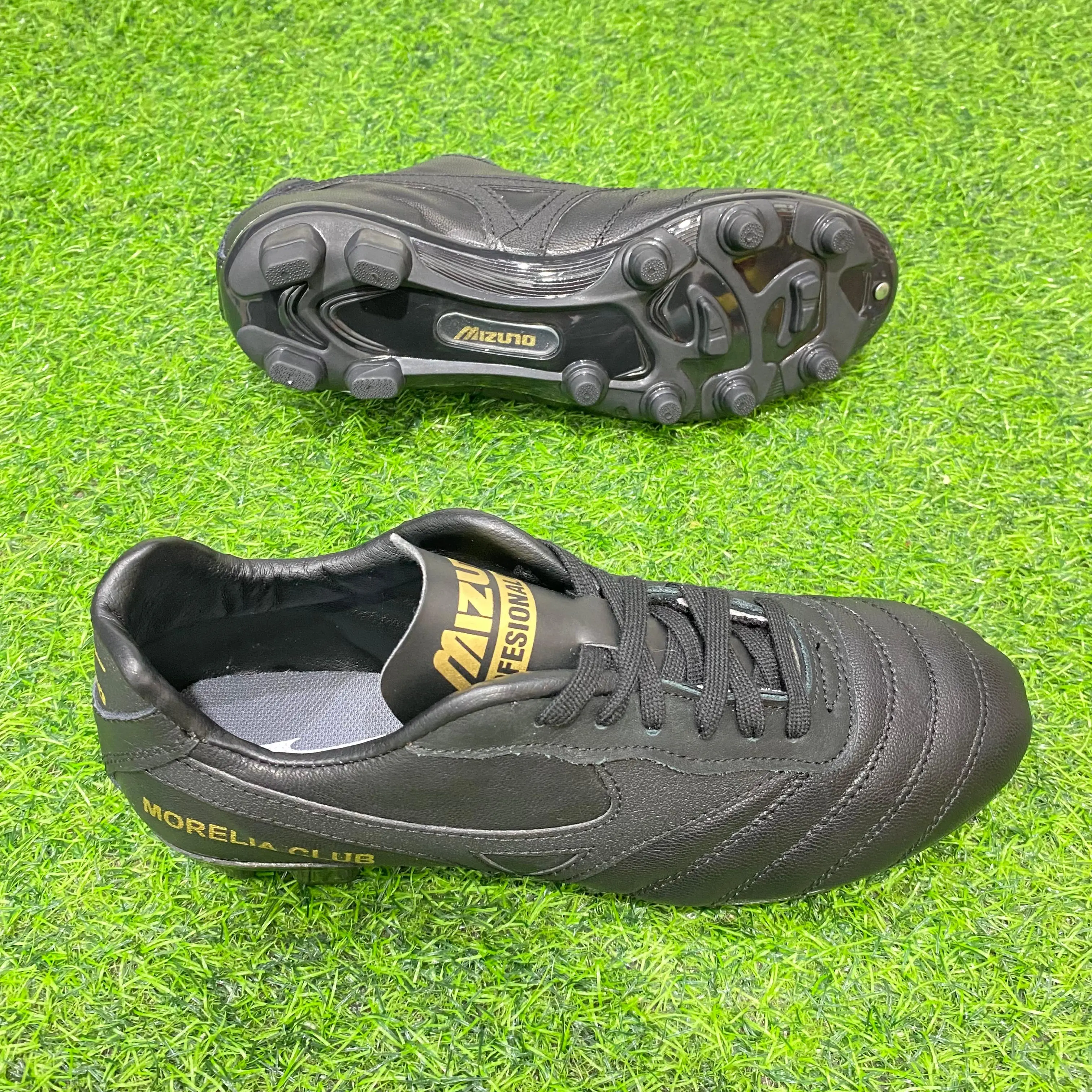 Sepatu Bola Kulit MZN Outsole KDH Hitam Size 39-43