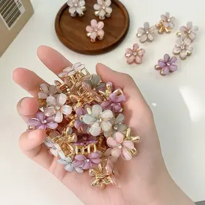 Hair Clips & Hair Pins Double Side Crystal Flower Hair Claw Jepit Rambut Poni Bentuk Bunga Kecil Korea 1 Pcs Jepit Mini Bunga Daisy Dua Sisi Warna Pastel Kawaii Style Korea Gaya Feminin dan Menawan