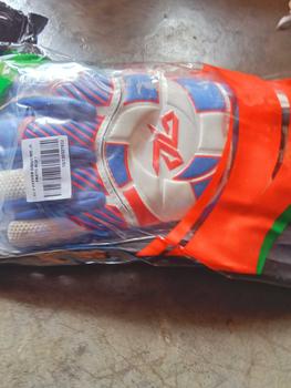 Product Review of Sarung Tangan Kiper Tulang Anak Prato JR DIOGO DIEGO GoalKeeper Glove from o**g t**a d**l 2