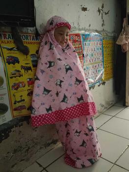 Product Review of MUKENA ANAK KARAKTER MUKENA ANAK MURAH 2-9TH Bunga Polka Dot Putih Muslim from m**a 2