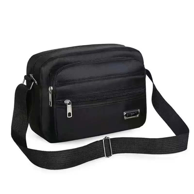 Four pull black men's and women's nylon wallet canvas charging bag