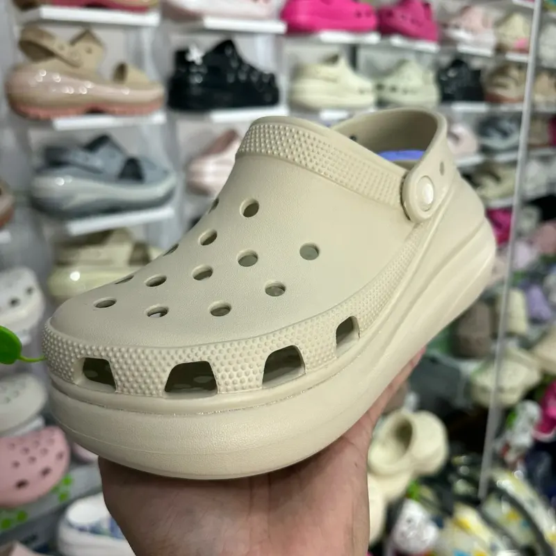 CRUSHH CLOG Sandal Wanita Tinggi 6 cm 2