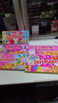 Product Review of Silverqueen 55gr besaar 1 box isi 10 Chocolate Coklat from y**. 0