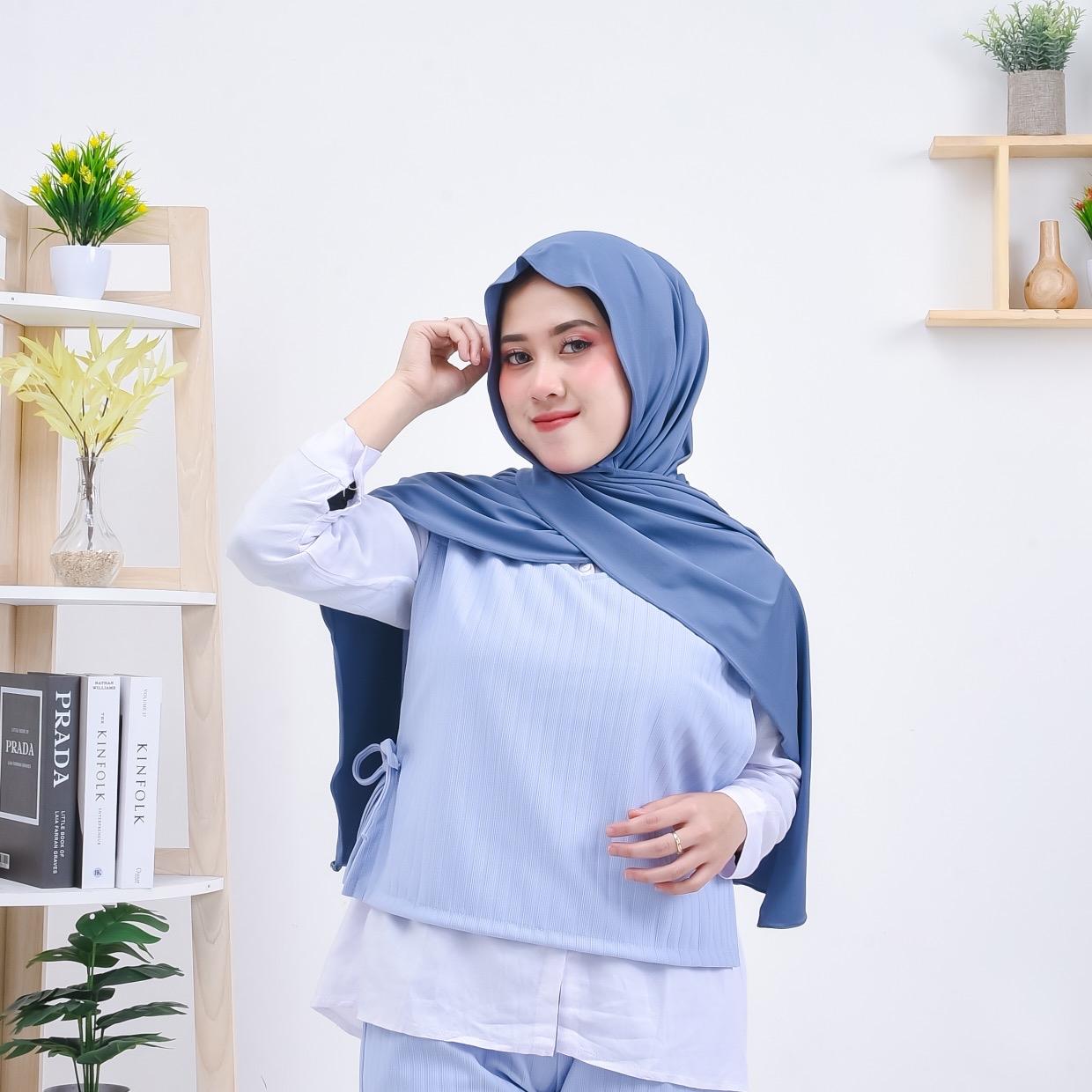 (free Kemeja putih) Ayumi One Set Rompi dan Celana Wanita - Vest Wanita - Sunnya Vest - Mor Indonesia Hitam Panjang Atasan Top Tebal Basic Casual Katun