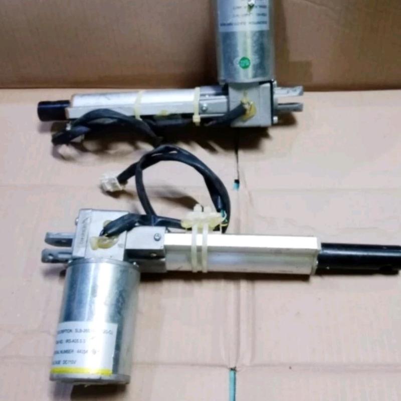 DINAMO MOTOR LINEAR ACTUATOR 120V-0.50A-LOAD 3000N 1