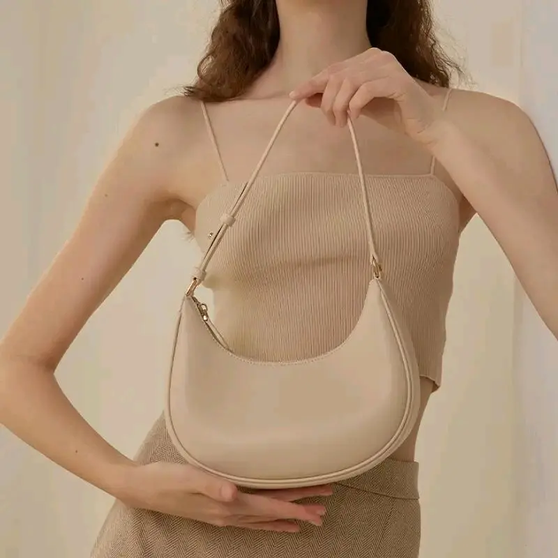 Tas Selempang Wanita Shoulder Bag Polos Terbaru / Tas Selempang Wanita Bulan 6
