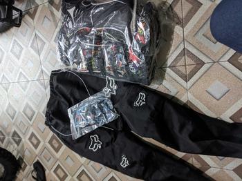 Product Review of Celana Trail Cross Bahan Cordura from r**y 0