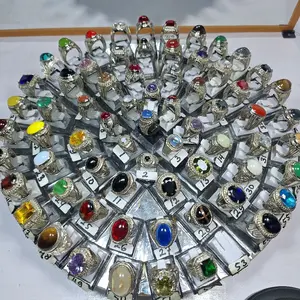 Cincin Akik 2pcs 75rb Bebas Pilih COD Pilihan Warna dan Desain Unik untuk Tampilan Elegan