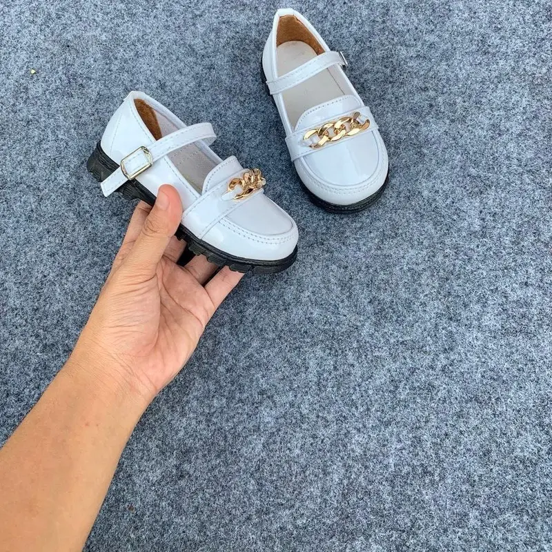 Sepatu Anak Perempuan Model Rantai Cantik Docmart - Korean Style - Trendy - Ukuran 22-30 - Fashion 0