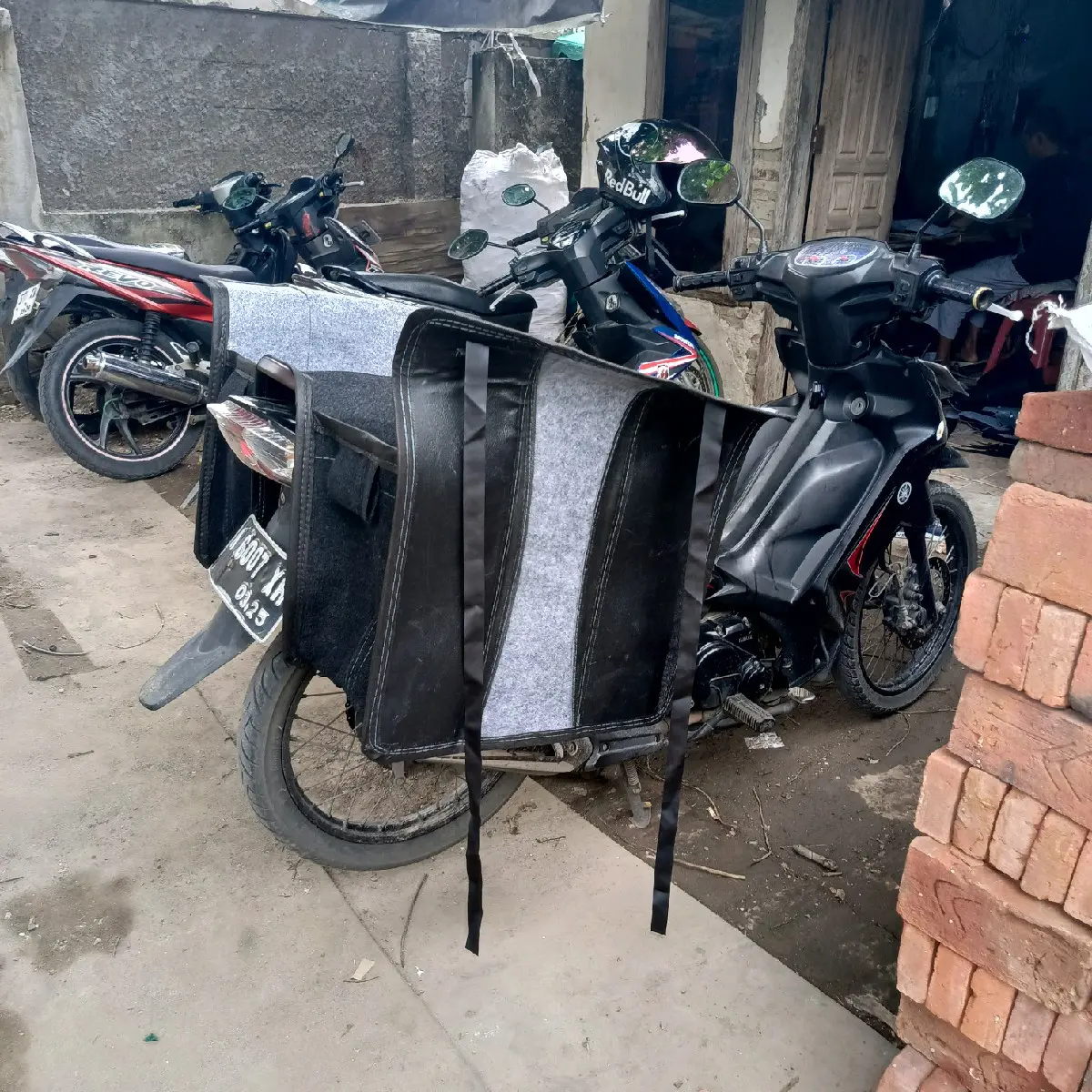 Tas obrok kurir tas bronjong tas motor bahan ambal kodorai