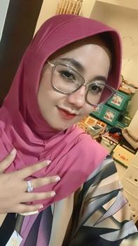 Product Review of Zisha Hijab Bergo Layla Sport Semua Warna Size L Bahan Spandeks Livia Super Instan Kerudung Muslim Nyaman & Praktis from G**r 3