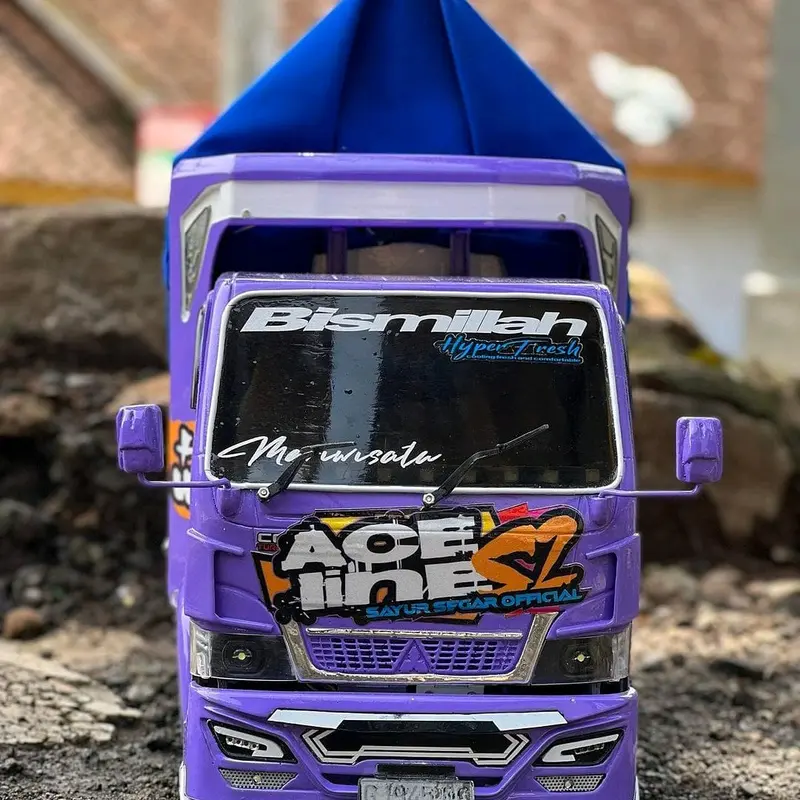 PROMO MURAH MINIATUR TRUK OLENG FULL VARIASI LAMPU BONUS TERPAL TERLARIS UNTUK ANAK ANAK DAN ORANG DEWASA 2