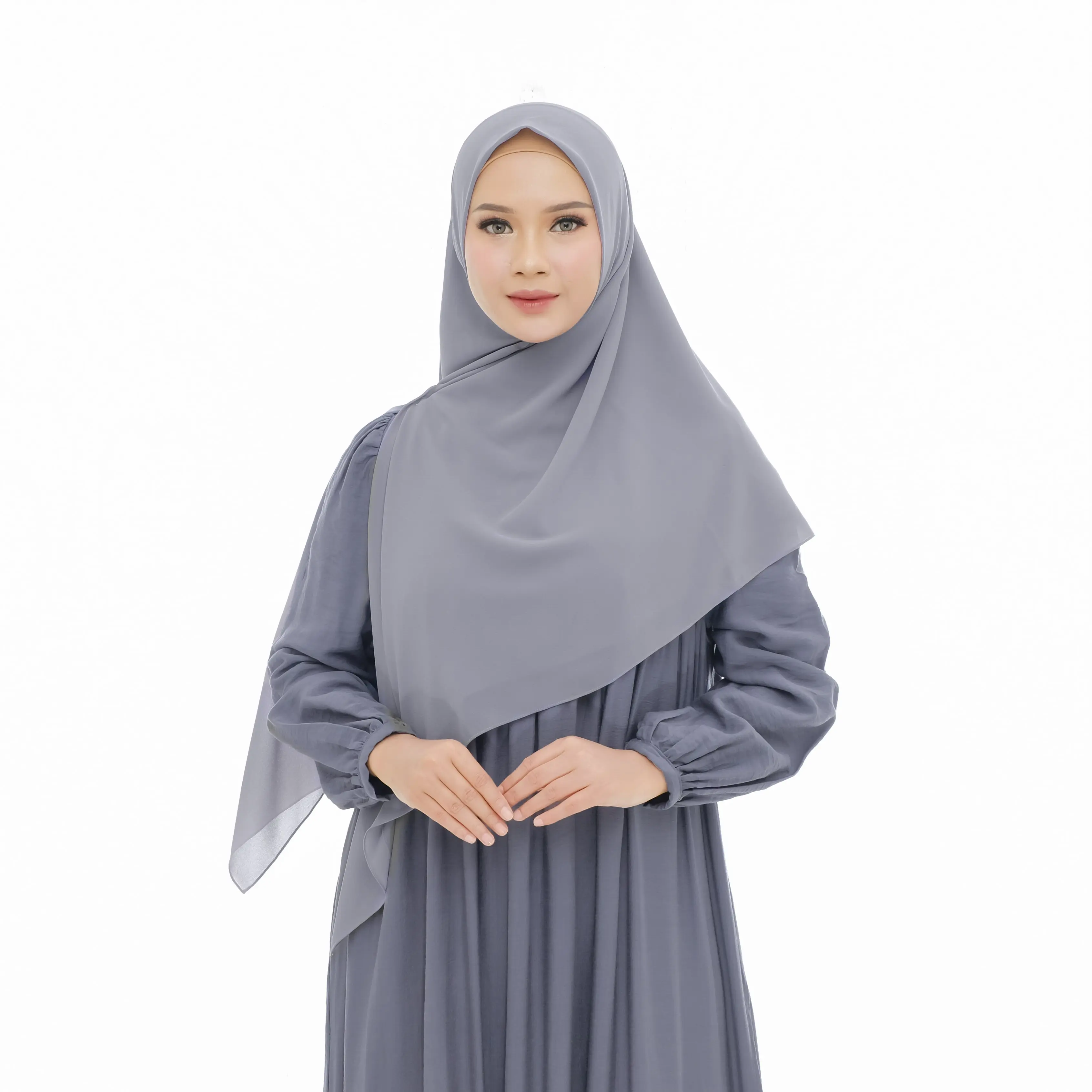Nayya Hijab Segiempat Instan Ceruty Nyaman Simple Muslim Kerudung Sporty Layer Hitam Bergo non Pad Oval