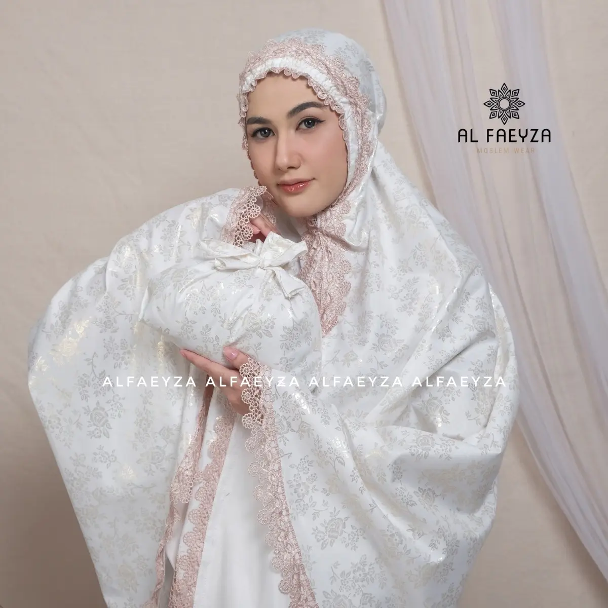 Mukena Mewah Katun Foil Premium Renda Cantik