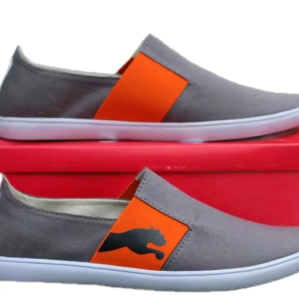 sneaker casual slip on pria sepatu santai Shoes