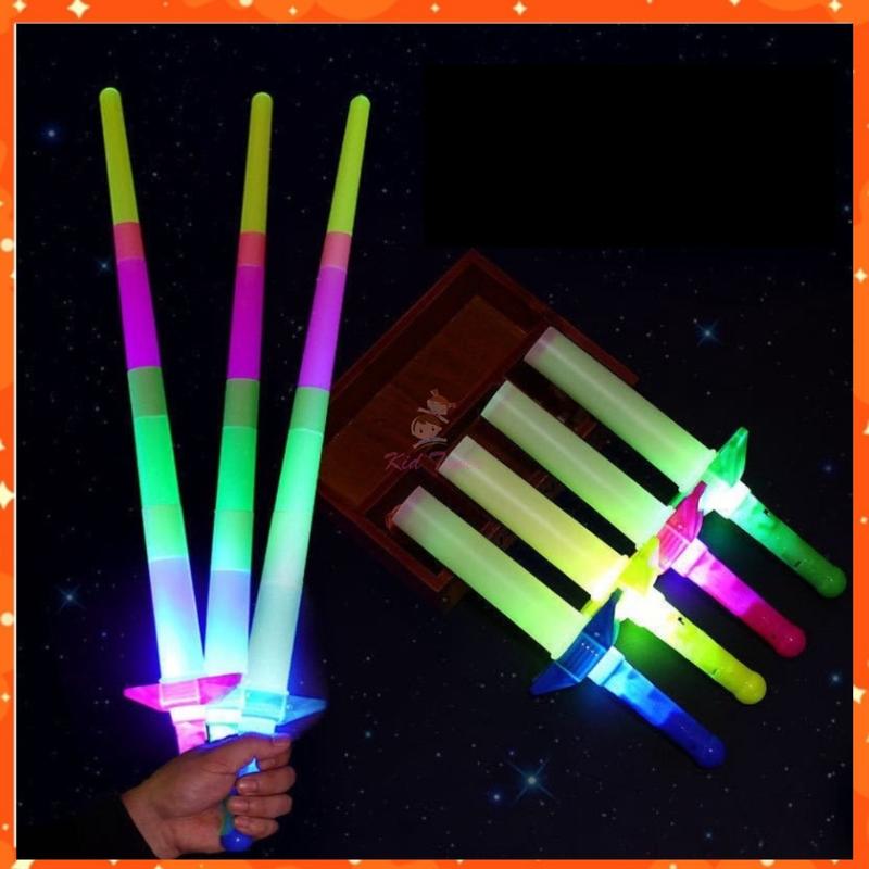  Gậy phát sáng đồ chơi 4 đoạn kiếm nhựa có đèn led phát sáng cho bé 
