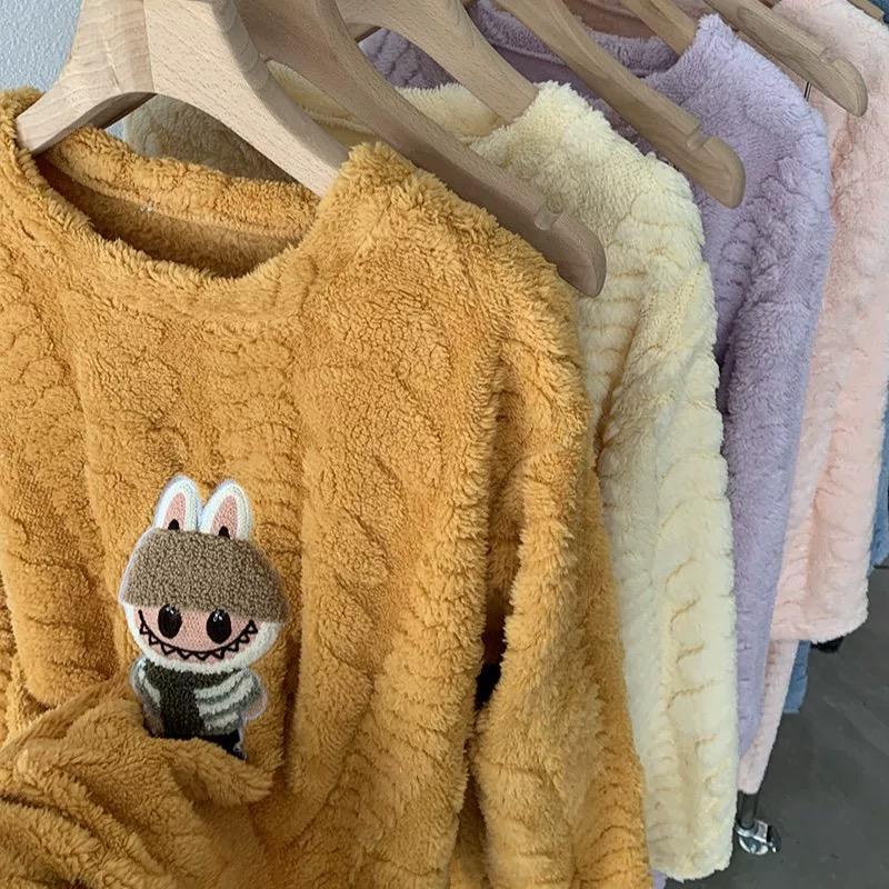  LALUBU Bộ Ngủ Lông LUNA 2025 Lông Nỉ Bông Jacquard Hoạ Tiết Mới Cao Cấp Siêu Xinh Hình Thêu Cho Nữ Mùa Đông Siêu Ấm Bộ Ủ Kem 