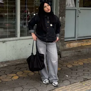 Celana Jeans Unisex Highwaist Washed Jeans