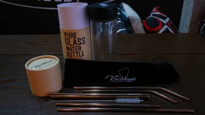 Gambar Promo Bundle Botol Kochhaus + Sedotan Stainless Steel Kochhaus dari Kochindo Kota Tangerang Selatan Tokopedia