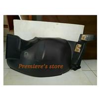 Gambar mud flap /inner fender depan peugeot 406 original (kiri) dari Premiere's store Kota Administrasi Jakarta Utara 1 Tokopedia