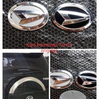 Gambar logo ban serap Terios original berikut breket putih hitam silver merah dari HCM Autopart Kota Bekasi 1 Tokopedia