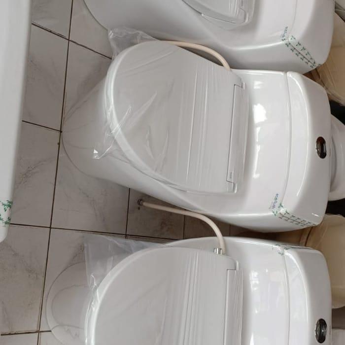 Gambar closet duduk Toto CW 823J+ ECO waser TCW 07. dari rohasim1 Kota Administrasi Jakarta Selatan Tokopedia