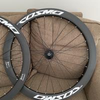 Gambar Wheelset Cosmo Carbon 700C Roadbike discbrake Hub SYTE dari Bos Fik Store Kota Administrasi Jakarta Barat 2 Tokopedia