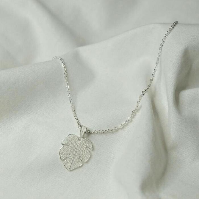 Gambar set kalung liontin monstera / liontin monstera / kalung monstera dari Silver 925 Jogja Kota Yogyakarta Tokopedia