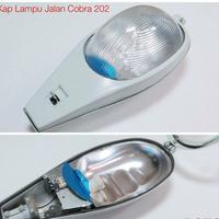 Gambar Kap PJU cobra kap lampu jalan kosongan E27 kaca cembung dan kaca datar dari cahayatimurmas Kota Administrasi Jakarta Utara 1 Tokopedia