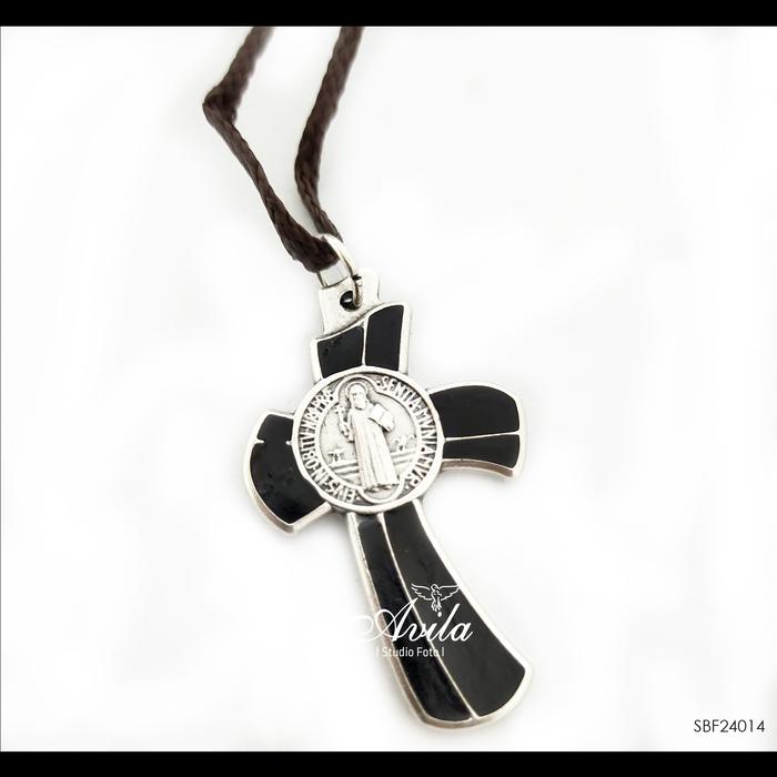 Gambar Kalung Salib St.Benedict Metal Enamel Korpus Siluet 4x2cm Toko Katolik dari Avila Shop Indonesia Kota Administrasi Jakarta Utara Tokopedia