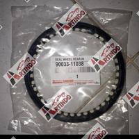 Gambar oil seal roda belakang dalam dyna ht125 hino dutro 130ht ht130 dari Artindo Teknik auto Kota Administrasi Jakarta Pusat 1 Tokopedia