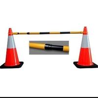 Gambar CONE BAR RETRACTABLE SAMBUNGAN TRAFFIC CONE RUBBER dari Aneka Makmur Citeureup Kab. Bogor 1 Tokopedia