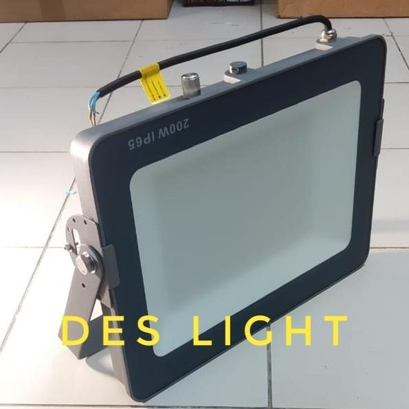 Gambar Lampu Sorot / Lampu Tembak LED 200watt 3 WARNA dari Des Light Kota Administrasi Jakarta Barat Tokopedia