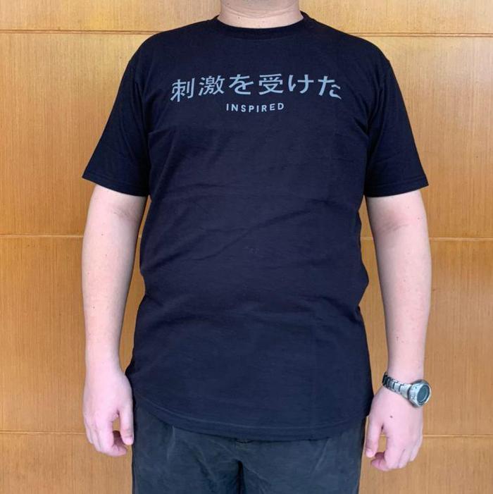 Gambar Kaos Big Size Inspired dari Upsize Clothing Kota Administrasi Jakarta Barat Tokopedia