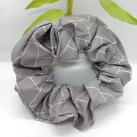 Gambar SCRUNCHIE HIJAB CEPOL KARET IKAT RAMBUT KOREA MOTIF KOTAK SC2608 dari BeaNaBell Aksesoris Kab. Tangerang 3 Tokopedia
