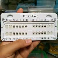 Gambar DENTAL BRACKET BEHEL MINI EDGEWISE 0.22 NO HOOK dari Z3 Dental Kab. Bogor 3 Tokopedia