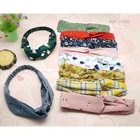 Gambar BANDANA SILANG KAIN MOTIF dari Jualan Sharon Jakarta Barat 2 Tokopedia