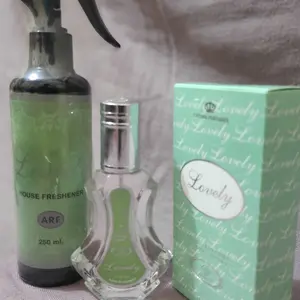 paket duo parfum pengharum ruangan 250ml dan spray badan 35ml Lovely