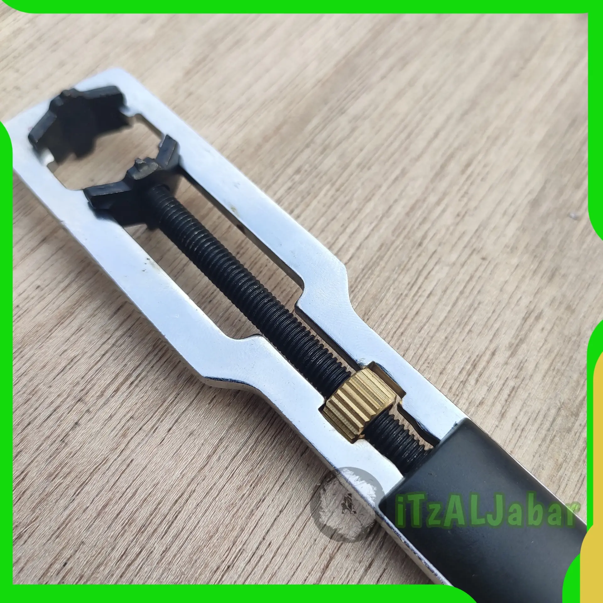 Alat pembuka tutup belakang jam tangan Case opener Watch 55mm APTB1