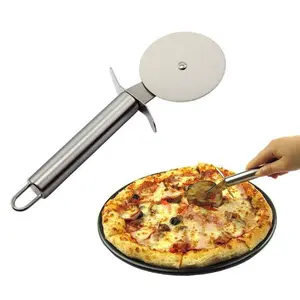 Pisau Pizza Stainless Steel Alat Pemotong Adonan Roti Model Roda