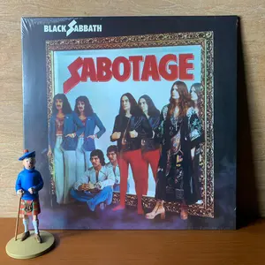 PIRINGAN HITAM / VINYL BLACK SABBATH - SABOTAGE