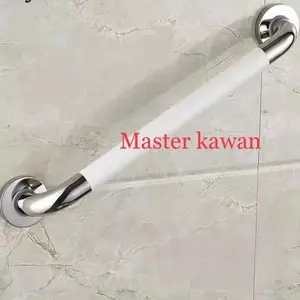 Pegangan Bathub Stainless Anti slip 75Cm