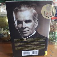 Gambar Hidupmu Layak Dihidupi - Filsafat Hidup Kristiani - Fulton J Sheen dari Pondok Davin Kota Bekasi 2 Tokopedia