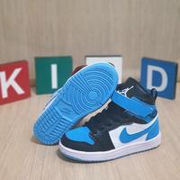 Gambar sepatu anak Nike Jordan Cowok Cewek Biru hitam Size 24-35 dari MrMirrorStore Jakarta Selatan 3 Tokopedia