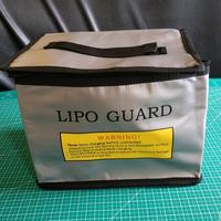 Gambar Tas Pengaman Baterai Lipo Rc Bahan Serat Kaca Ukuran 22x16 X 12cm dari Globethrottle RC Adventure Kab. Sidoarjo 1 Tokopedia
