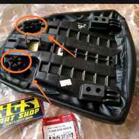 Gambar karet jok karet ganjel jok honda cbr dari cantika partshoop Kab. Bekasi 5 Tokopedia