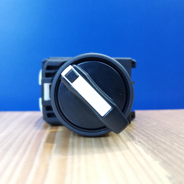 Gambar AY22PR-211B Selektor Fuji 2Posisi Stay 1NO+1NC dari GMP Elektrik Kota Administrasi Jakarta Barat Tokopedia