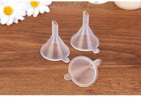 Gambar Corong Mini Plastik - Corong Parfum Essential Oil - Corong Mini dari ThePrima_id Jakarta Barat 4 Tokopedia